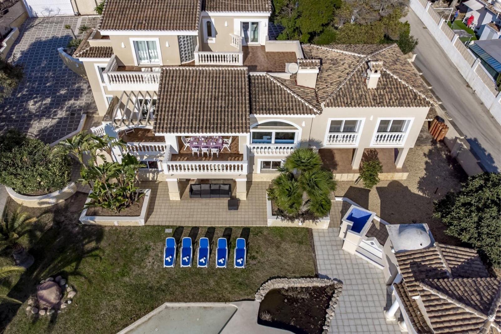 Villas Guzman - Ifach 卡尔佩 外观 照片