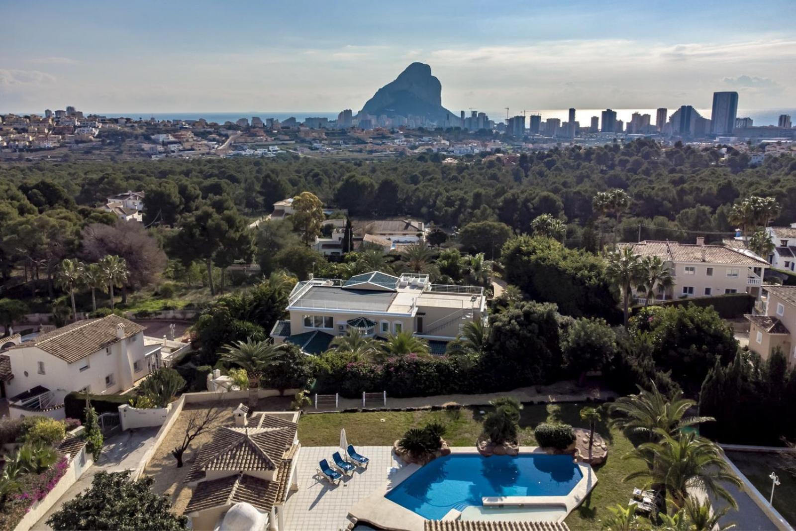 Villas Guzman - Ifach 卡尔佩 外观 照片